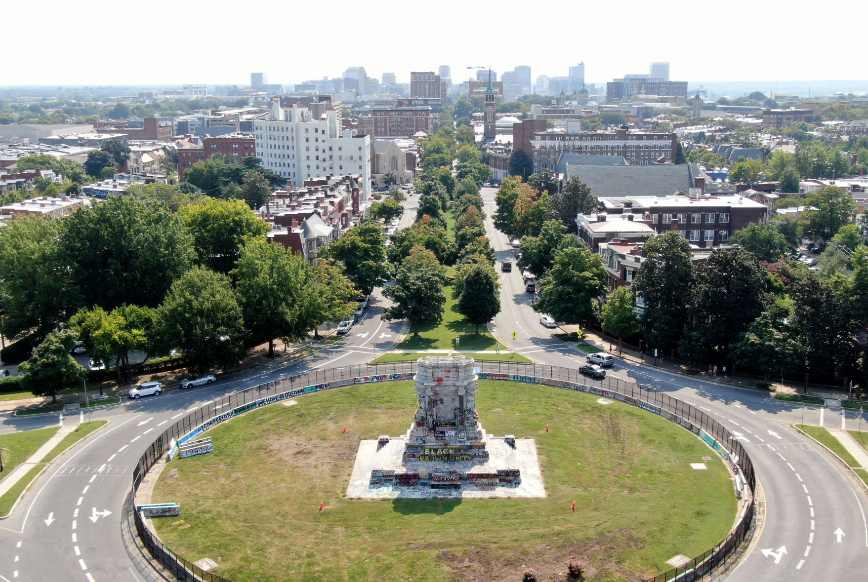 Monument Ave. without Robert E. Lee statue